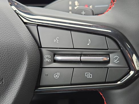 New 2026 Chevrolet Traverse RS w/ LPO, Floor Liner Package image 29