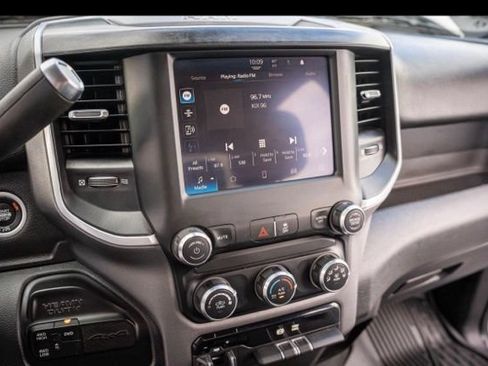 Used 2022 RAM 2500 Big Horn AWD/4WD image 16