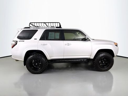 Certified 2023 Toyota 4Runner SR5 Premium w/ Moonroof Package AWD/4WD image 9