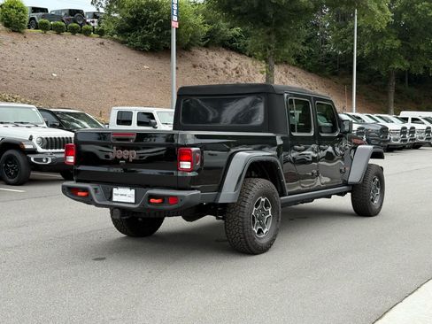 Used 2022 Jeep Gladiator Mojave w/ Trailer Tow Package AWD/4WD image 5