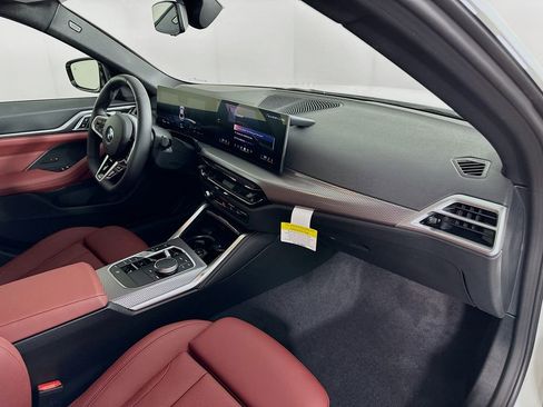 Used 2026 BMW 430i xDrive w/ M Sport Package image 33