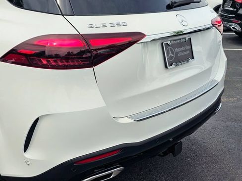 New 2026 Mercedes-Benz GLE 350 4MATIC image 13