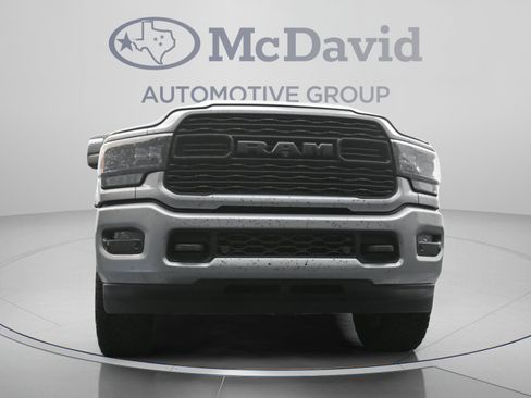 Used 2023 RAM 2500 Limited AWD/4WD image 28