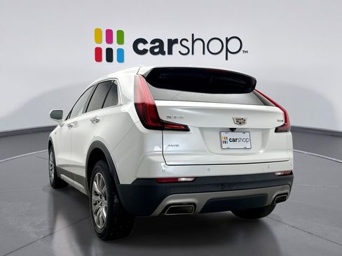 Used 2020 Cadillac XT4 Premium Luxury image 3