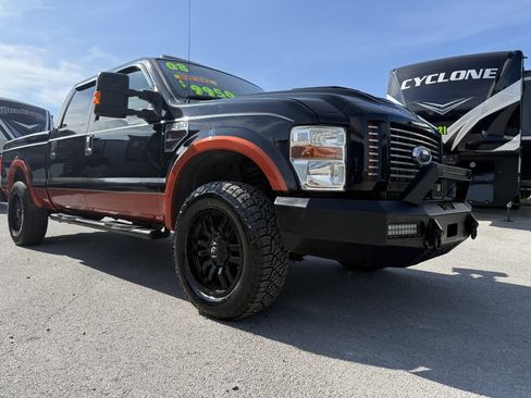 Used 2008 Ford F250 4x4 Crew Cab Super Duty image 3