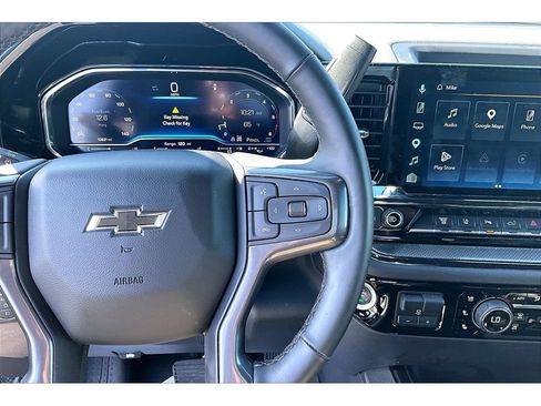 Used 2025 Chevrolet Silverado 2500 ZR2 w/ Technology Package AWD/4WD image 21