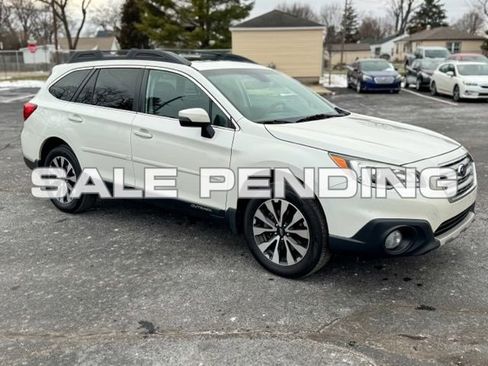 Used 2017 Subaru Outback 2.5i Limited image 1