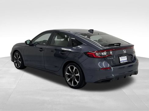 Used 2025 Honda Civic Sport Touring image 5