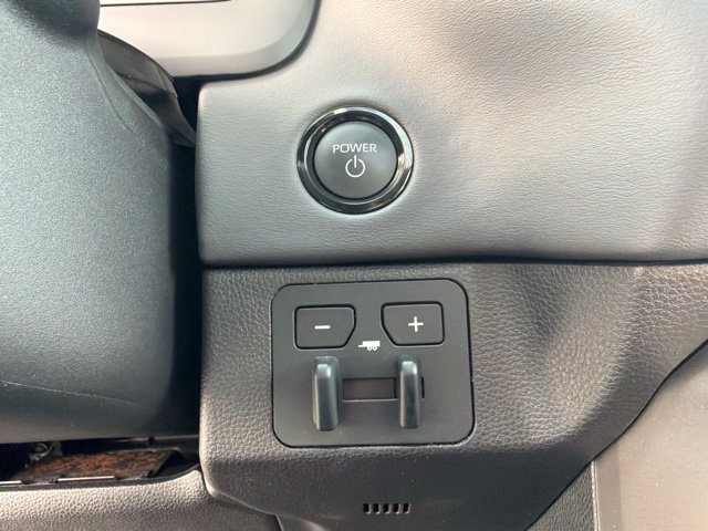 Used 2026 Toyota Sequoia Platinum AWD/4WD image 20
