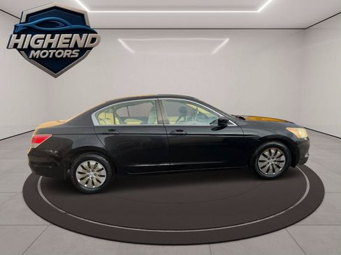 Used 2009 Honda Accord LX image 7
