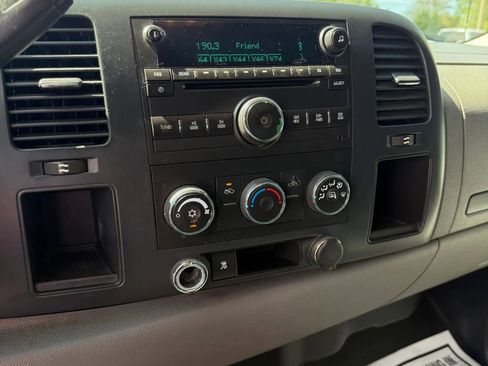 Used 2008 Chevrolet Silverado 1500 W/T w/ Towing Package image 23