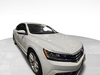 Used 2018 Volkswagen Passat 2.0T SEL Premium video 1