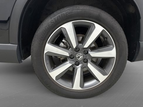 Used 2023 Honda Pilot Touring image 23