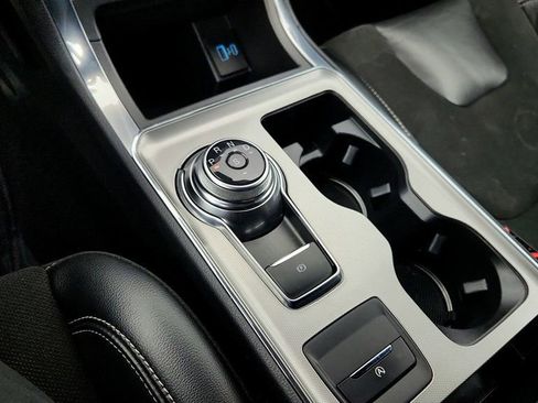 Used 2023 Ford Edge ST image 16