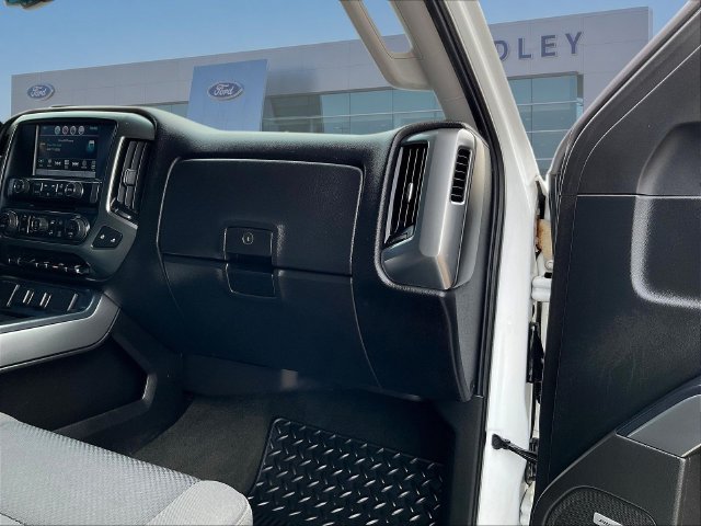 Used 2016 Chevrolet Silverado 2500 LT w/ LT Convenience Package AWD/4WD image 29