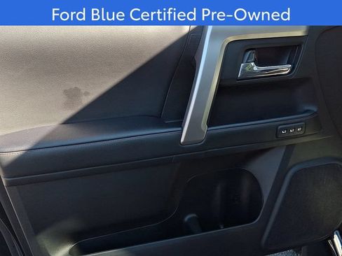 Used 2022 Toyota 4Runner Limited AWD/4WD image 13