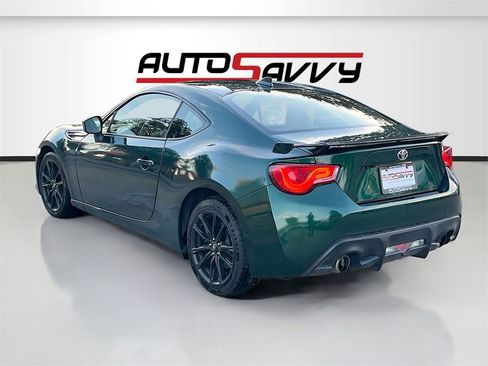 Used 2020 Toyota 86 image 5