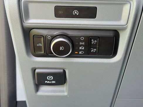 Used 2025 Ford F150 XLT w/ Equipment Group 301A Standard AWD/4WD image 13