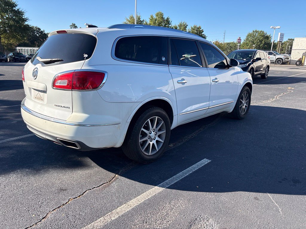 Used 2016 Buick Enclave Leather FWD image 3