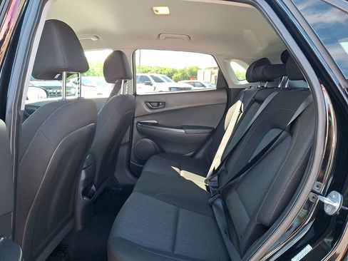 Used 2023 Hyundai Kona SEL AWD/4WD image 10