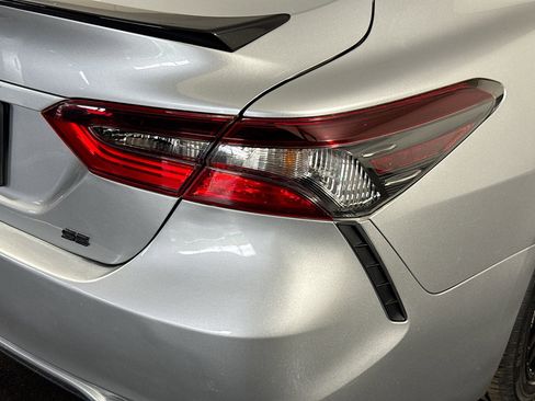 Used 2023 Toyota Camry SE w/ Convenience Package image 34