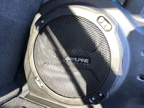 Used 2022 Jeep Wrangler Unlimited Sahara w/ Cold Weather Group image 31