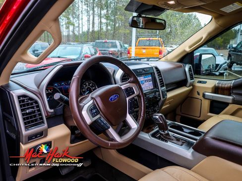 Used 2019 Ford F150 Lariat image 17
