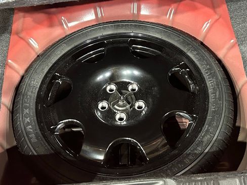 Used 2026 Ford Mustang Premium RWD image 26
