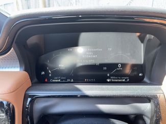 Used 2023 Lincoln Nautilus Black Label video 2