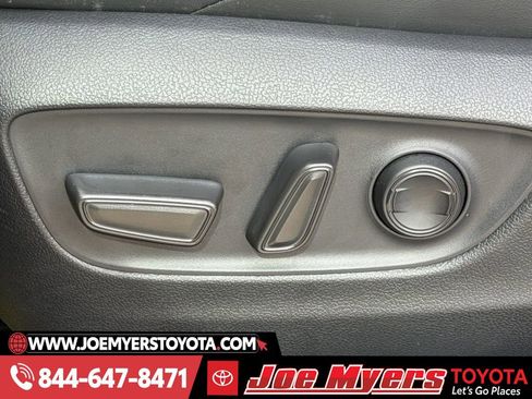 Used 2025 Toyota RAV4 XSE image 28