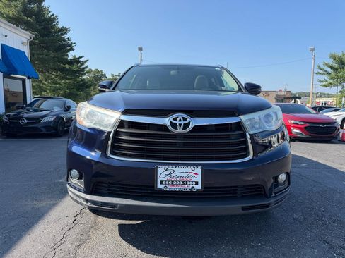 Used 2016 Toyota Highlander XLE w/ Protection Package #3 AWD/4WD image 2