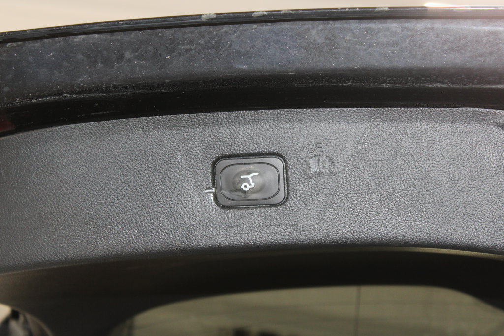 Used 2024 Ford Edge SEL w/ Convenience Package AWD/4WD image 21