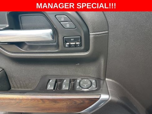 Used 2020 GMC Sierra 1500 SLT w/ SLT Premium Plus Package AWD/4WD image 36
