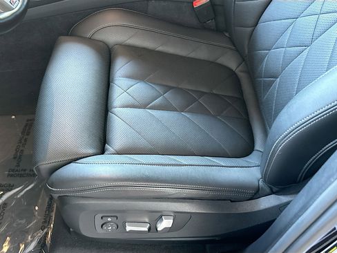 Certified 2024 BMW X5 xDrive40i w/ M Sport Package image 20