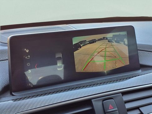 Used 2018 BMW M4 Coupe image 19