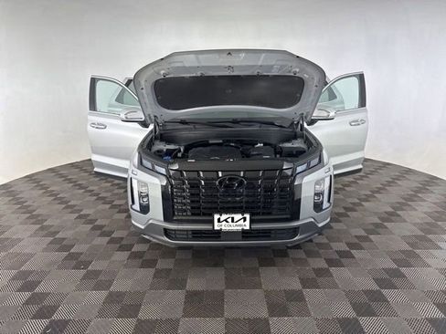 Used 2023 Hyundai Palisade SEL w/ Cargo Package AWD/4WD image 13