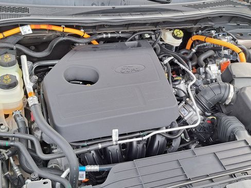 Used 2020 Ford Escape Titanium w/ Titanium Premium Package 2.0 image 34