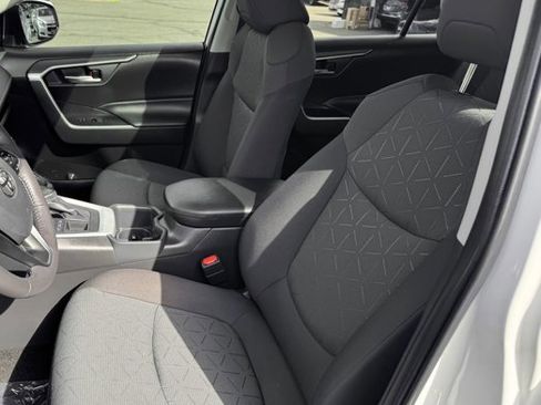 Certified 2025 Toyota RAV4 XLE w/ Convenience Package image 10