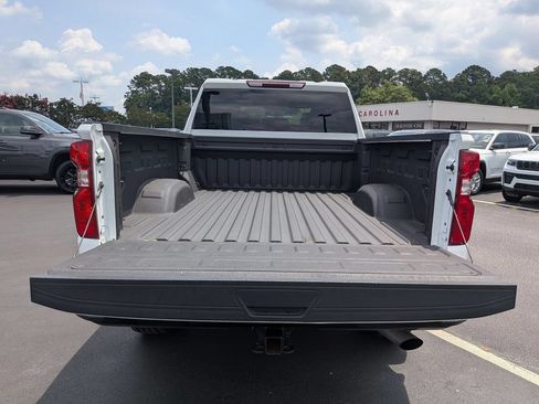 Used 2023 Chevrolet Silverado 2500 Custom w/ Custom Value Package AWD/4WD image 23