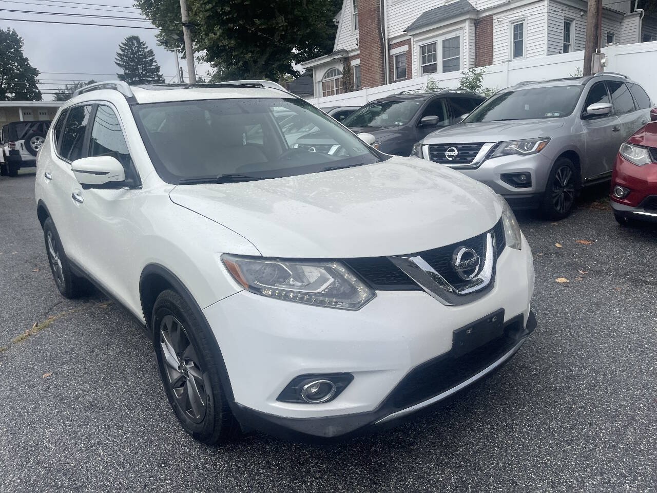 Used 2016 Nissan Rogue SL w/ SL Premium Package AWD/4WD image 4