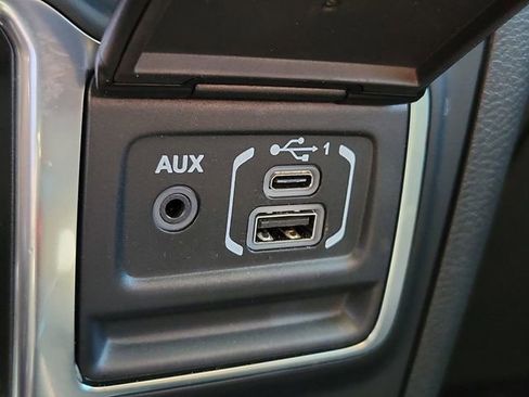Used 2023 Jeep Wrangler Sport AWD/4WD image 25