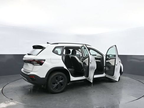 Used 2025 Volkswagen Taos S FWD image 39