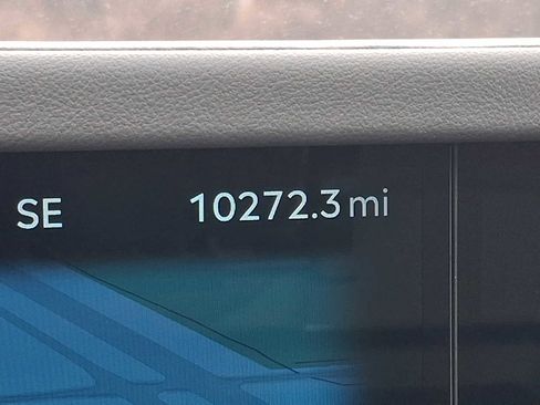 Used 2024 Lincoln Nautilus Premier image 20