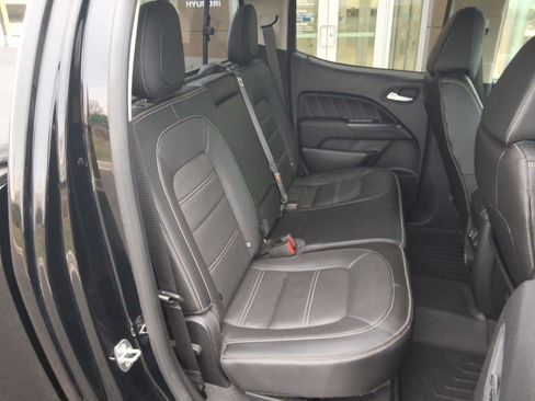 Used 2021 GMC Canyon Denali image 30