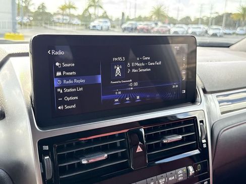 Used 2023 Lexus GX 460 Premium image 12