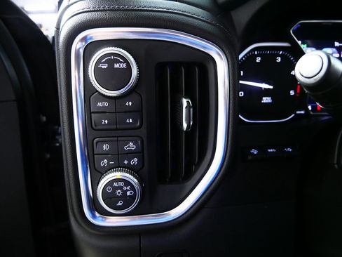 Used 2020 GMC Sierra 2500 Denali w/ Denali Ultimate Package AWD/4WD image 26