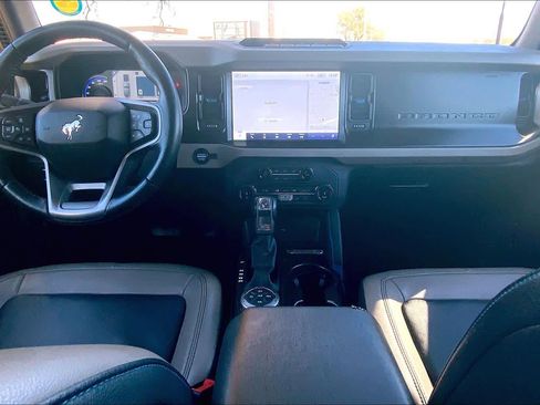 Certified 2022 Ford Bronco Wildtrak image 15