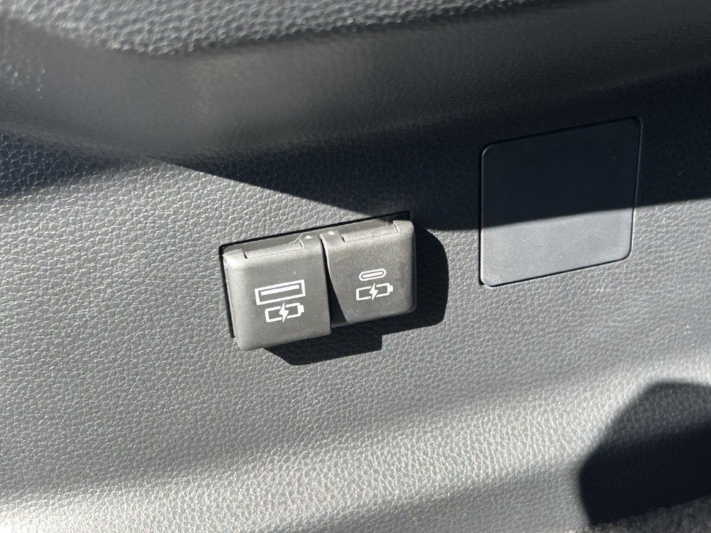 Used 2024 Toyota Tundra SR5 AWD/4WD image 21