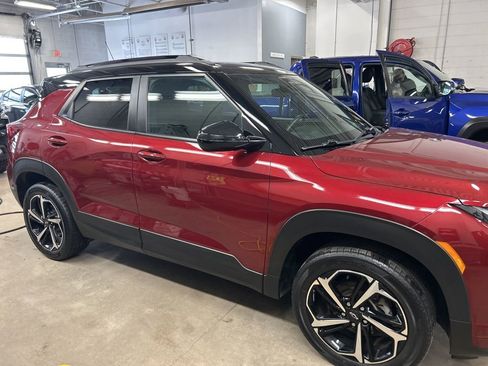 Used 2023 Chevrolet TrailBlazer RS image 4