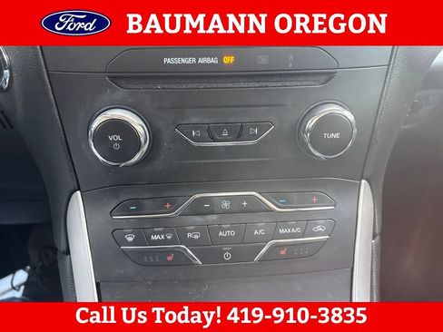 Used 2017 Ford Edge SEL w/ Equipment Group 201A FWD image 23
